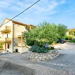 Sabina Appartement *