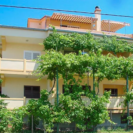 Sabina Apartman