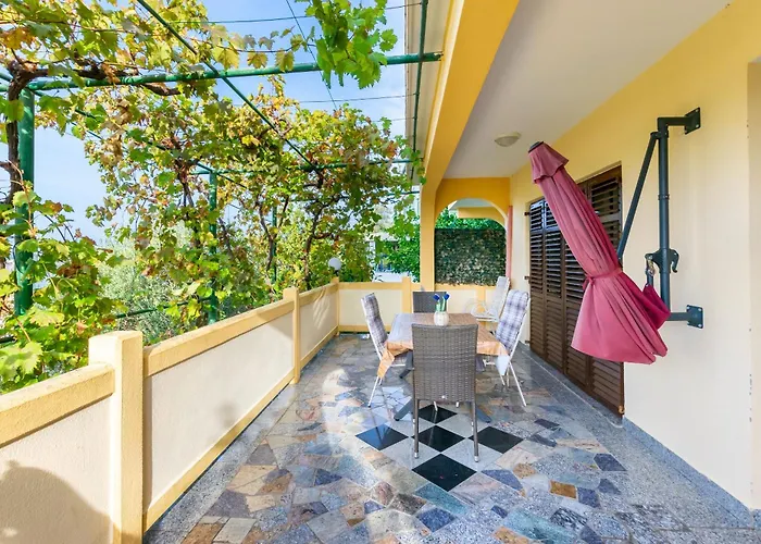 Sabina Apartman